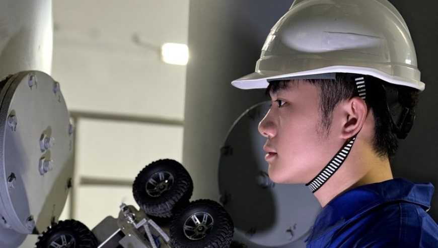 古诗词里的长江有多美,今晚澳门开奖结果2025年,精准解释落实的人生哲理_极速版V13.61