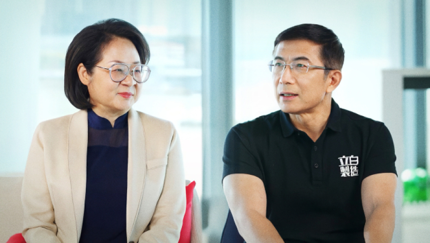 刘涛坐宋佳腿上说话,香港免費六台彩图库,重点解答解释落实_影像版V6.54